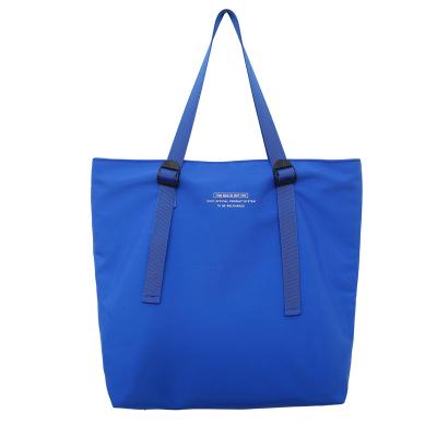 China Stylish High Quality Waterproof Tote Bag Waterproof Shoulder Tote Bag One for sale