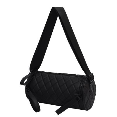 China Nylon female slanted cylinder large capacity leisure joker bag lady one shoulder fashion bag small bag fashion bag for sale