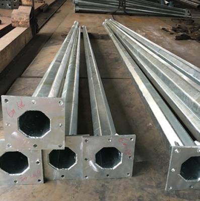 China Q345/Q235/ASTM A572 GR50 GR65 Customized Traffic Light Tower Mast Street Light Column for sale