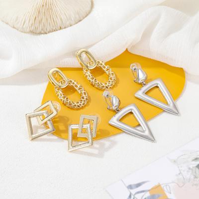 China FASHIONABLE Women Jewelry Trendy Gold Plated Alloy Geometric Drop Earrings for sale