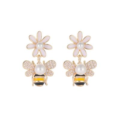 China FASHIONABLE Exquisite Enamel Flower Dangle Ear Studs 14K Gold Plated Honey Bee Stud Earrings For Women for sale