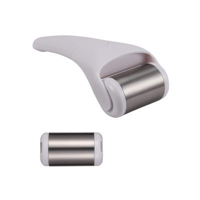 China Anti-Puffiness Facial Ice Roller for Face and Eye Massaging Beauty Roller Skin Care Stainless Steel Ice Massage Roller for sale