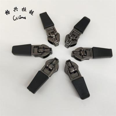 China Durable Wholesale Custom 5# Spring Lock With Rubber Zipper Slider For Nylon Zipper for sale