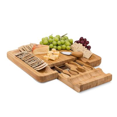 China Sustainable Bamboo Cheese Board Cutting Board Set for sale