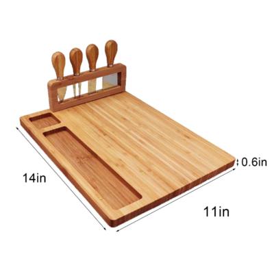 China Sustainable Bamboo Wooden Cutting Board Cheese Board With Cutlery Set for sale