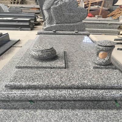 China Modern Rectangular Outdoor Natural Italian Style Stone Granite Angel Custom Single Carved Headstone With Base for sale