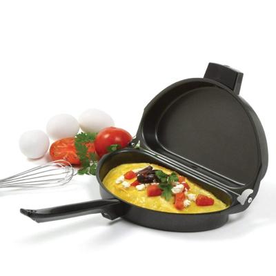 China Viable non-stick omelet pan with egg poacher for sale