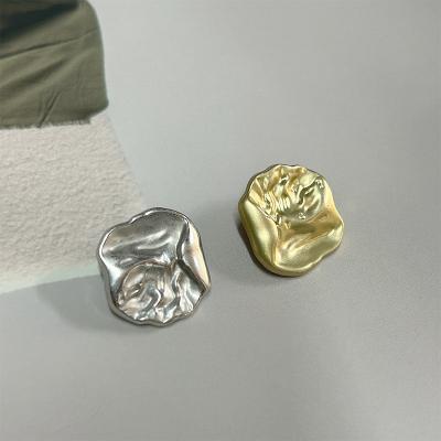 China 9MM Designer Silber Gold Nähmantel Perle Luxus Winter Strass Metallknöpfe für Kleidung zu verkaufen