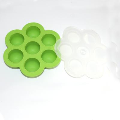 China Sustainable 7 Holes Silicone Ice Cube Tray Baby Food Baking Cake Mold With Lid for sale