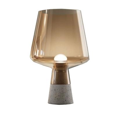 China Vintage modern decorative style concrete table lamp desk cement lamp bedside hotel room decoration concrete lamp for sale