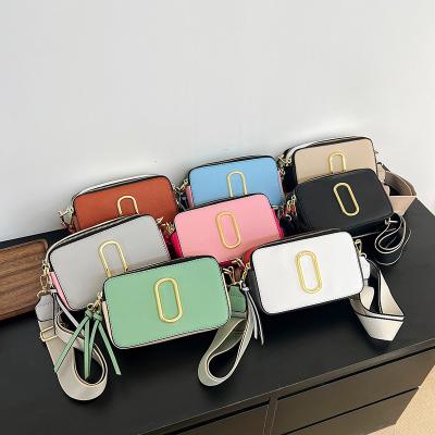 China Lady Hot Sale Top Quality Pure Color European Designer Messenger Bag Original Stylish Genuine Leather Luxury Cross - Body Camera Bag for sale