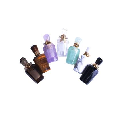 China Natural Crystal Stone Quartz Rock Stone Travel Gift China Small Essential Oil Perfume Bottle Empty Oil Bottles for sale