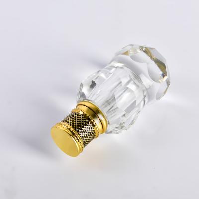 China China factory sale k9 essential oil crystal bottle crystal perfume bottles with stick glass blank crystal perfume bottle for sale