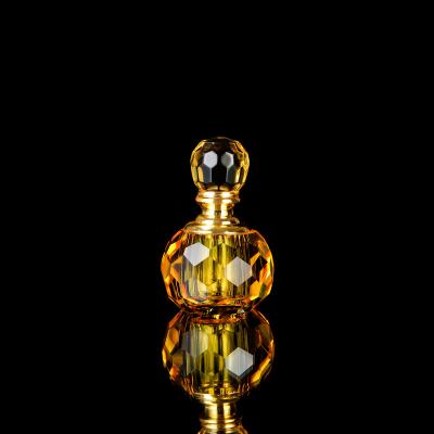 China China Crafts Empty Perfume Bottles 3ml 6ml 12ml Natural Empty Clear Crystal Necklace Oil Crystal Bottle for sale