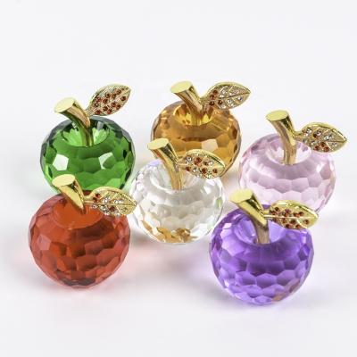 China Europe Valentine's Day Gift Creative Handwork Home Decoration Birthday Gift Do Not Fade Crystal Apple for sale