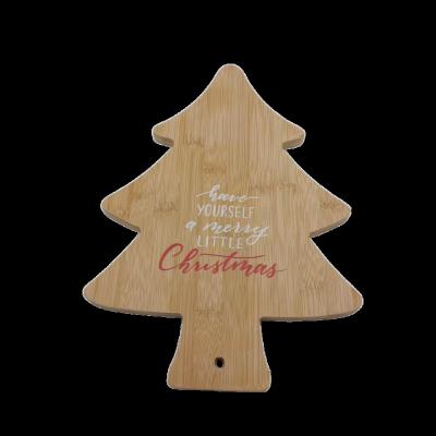 China New Arrival Sustainable Christmas Tree Shape Bamboo Cutting Board Bamboo Serving Chopper For Cheese Pizza for sale