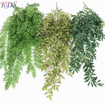 China Minimalist Artificial Hanging Green Plant For Home Decoration And Wedding Simulation Fake Boston Ivy Leaf Fern Plants for sale