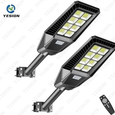 China Residential Integrated Solar Powered Garden Road Lamp 200W 300W 90W 120W 150W 180W 60W All In One Led Solar Street Light for sale