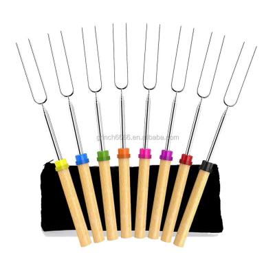 China Easily Cleaned 2020Marshmallow Roasting Sticks Set of 8 Telescoping BBQ and Hot Dog Skewers Forks Fire Pit Camping Patio Accessories 32 Inch for sale