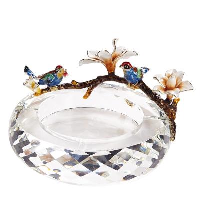 China Luxury Decor Luxury NOSHMAN Cenicero De Handcraft Flower Crystal Esmaltado Of Eco-Friendly Sustainable Eco-Friendly Decor and Luxury Metal Crystal Glass Ashtray Creative Enamel Birds for sale