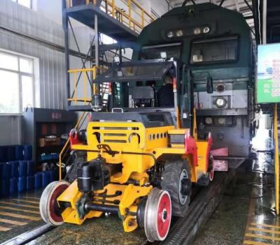 China Two Way Traction Electric Rail Car Mover Rail And Road Tractor Anti Derailment for sale