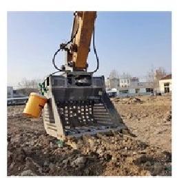 China High Frequency  Rock Screening Bucket Fast Backfilling Operation With Cross Rubbing Teeth Vibration for sale