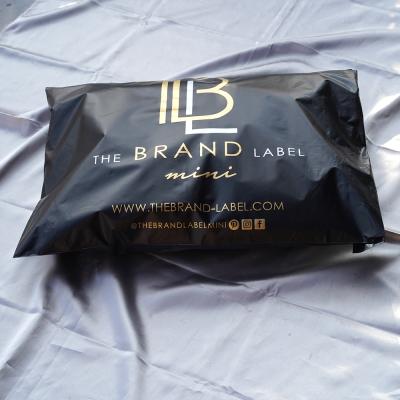 China Luxury Matte Black Bags With Gold Logo Mailer Poly Bags Messenger Bags With Logo For Apparel Packaging for sale