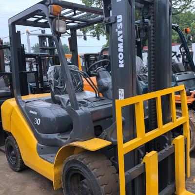 China Japan used diesel forklift 3 ton for sale, Secondhand Komatsu Diesel Forklift FD30 cheap price for sale