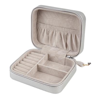 China Leather Jewelry Organizer Travel Jewelry Box Jewelry Box Organizer Jewelry Case Leather Case for sale