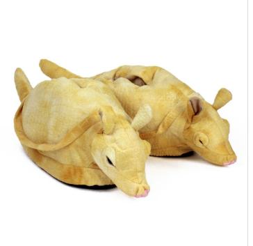 China Happy Men's Feet Animals and Women's Animal Armadillo Slippers Large for sale