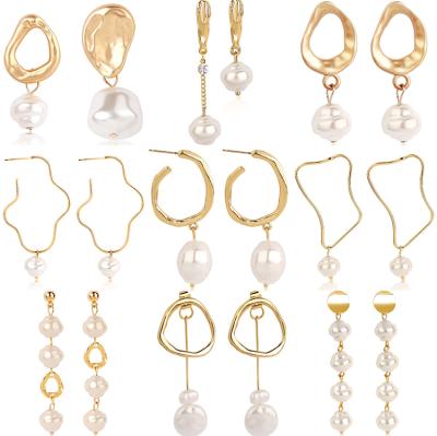 China Women's Romantic Jewelry 925 Sterling Silver Alloy Gold Large Large Long Drop Irregular Baroque Pearl Earrings for sale