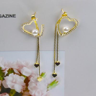 China New Arrival Beautiful Design FASHIONABLE Luxury Copper Heart Shape Dangling Earrings for sale