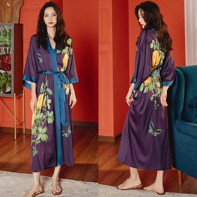 China 2022 Breathable New Arrive Ice Silk Kimon Robe Nighty Lingerie Set Polyester Satin Long Robe Summer Silk for sale