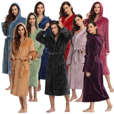 China Breathable Womens Robe Plush Fleece Hooded Bathrobe with Two Large Front Pockets for sale