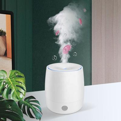 China Hot Selling Car Office 120ml Super Quiet Mini Portable Humidifier with 7 Colors Night Light Essential Oil Diffuser for sale