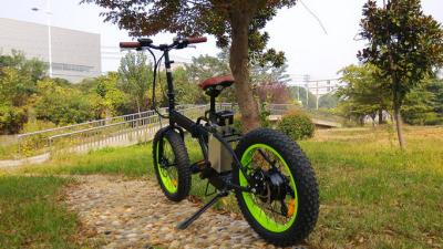 中国 小型脂肪質のタイヤの電気バイクのスマートなペダル補助山の電気バイクの鋼鉄茎及び扱う人棒 販売のため