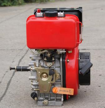 China Vertical Diesel Engine 19 Compression Ratio , high speed diesel engine Recoil Start for sale