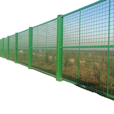 China Highway Anti Dazzle Metal Mesh Fence Made In With Customized Stainless Steel for sale