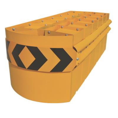 China ISO9001 2008 Gecertificeerde verkeersveiligheid Crash Cushion Steel Barrier Te koop