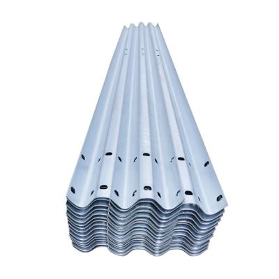 China Road Traffic Safety Zinc Coated Galvanized Steel Highway Guardrail for Roadway Safety for sale