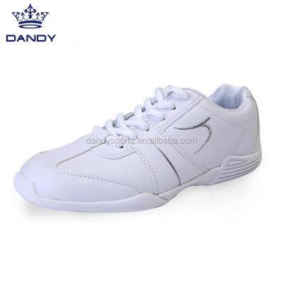 China Wholesale New Style Factory Round Dancing Shoes Leather Breathable Light Girls Cheerleader White Cheerleading Shoes for sale