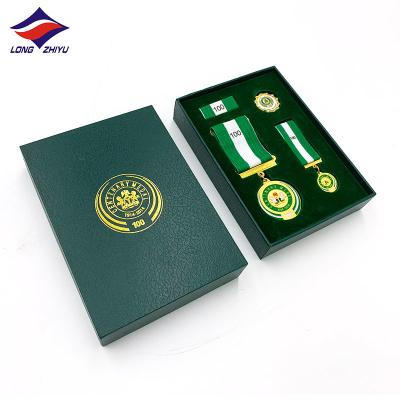 China Europe Longzhiyu 14 Years Medal of Honor Custom Made with Gift Box Military Medals of Honor with Ribbon Metal Souvenir for Soldier Retirement for sale