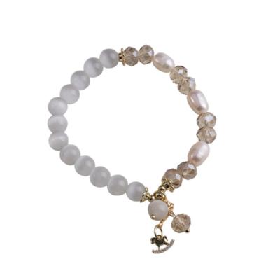 China New Environmentally Friendly Opal Crystal Hand Jewelry Charm Bracelet Fashion Design Natural Pearl Girlfriends Bracelet for sale