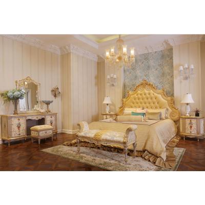 China Knock Down Wholesale Luxurious Traditional Solid Wood Drawing Hand Craft King Bedroom for sale