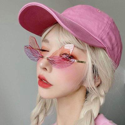 China Fashion sunglasses 2022 new personality cut-edge sunglasses ladies frameless sunglasses European and American style border fu for sale