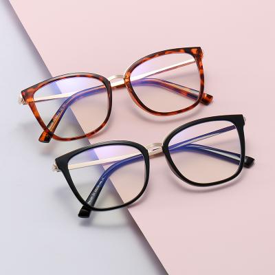 China 2022 fashion men's and women's square glasses the sunglasses new metal light Anti-Blue-Ray Anti-blue glasses for sale