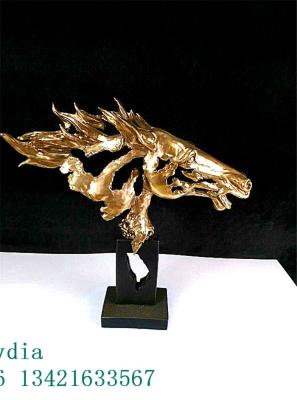 China Abstract Horse Head Painted in Copper Made by Special Resin Collection Furniture Decoration for sale