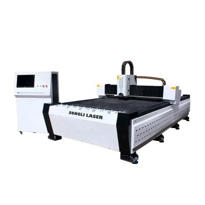 China Deep Marking 2kw 1530 Fiber Laser Cutting Machine Raycus Laser Cutting Machine for sale