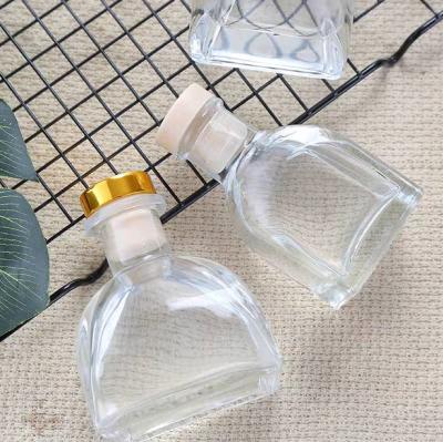 China Cosmetic Reed Diffuser Bottle 100ml Glass Bottle Empty Reed Diffuser Bottle Luxury Reed for sale