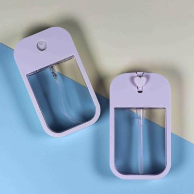 China Cosmetic Plastic Bottle Credit Card Spray Bottle Credit Card Spray Bottle White Spray for sale